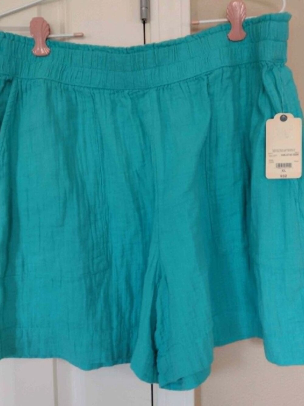 NWT St Johns Bay Shorts Womens XL Pool Blue Elastic Waist Slash Pockets Vacation
